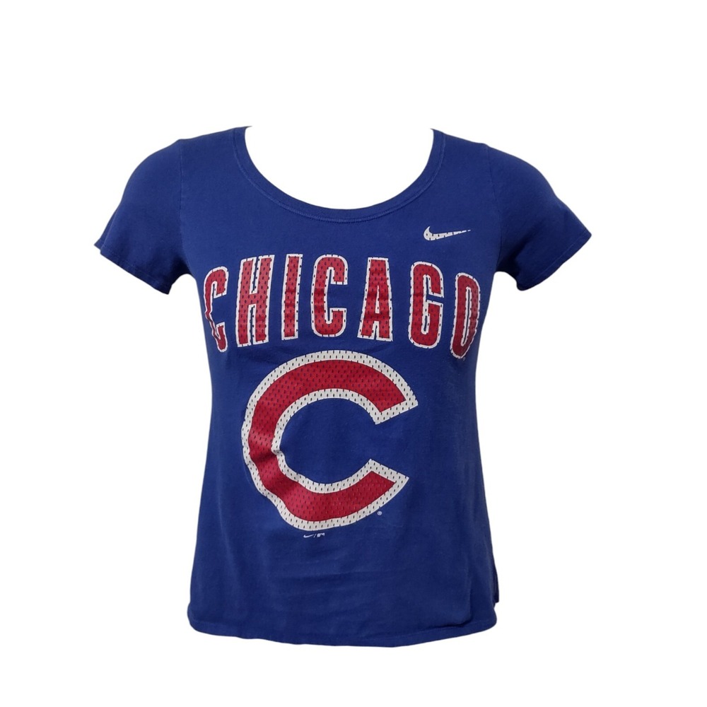 Chicago Cubs Shirt Womens Medium Nike Tee Short Sleeve MLB Baseball Athletic Cut
